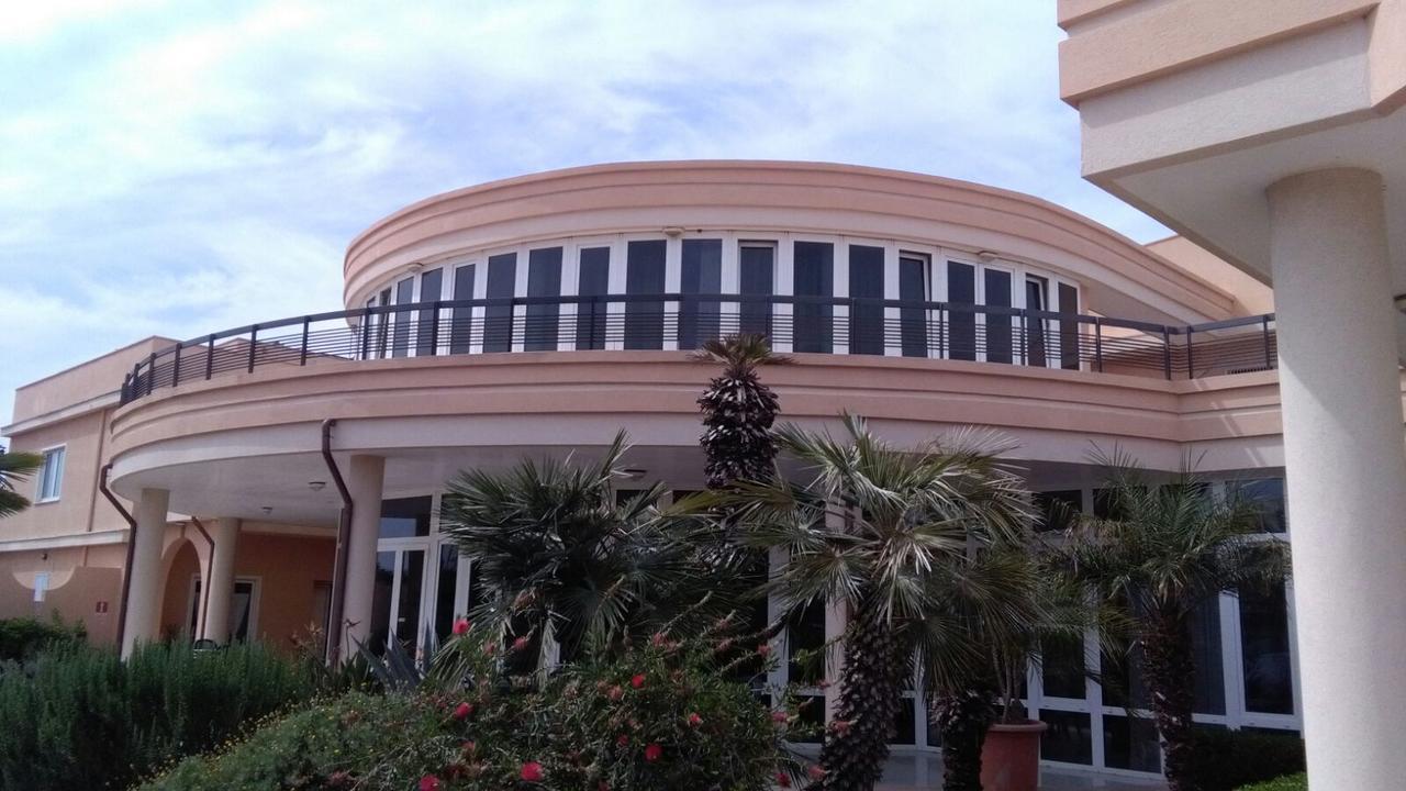 Hotel Minerva Brindisi Exterior photo